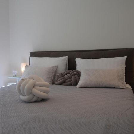 Apartments Vida Трогір Екстер'єр фото