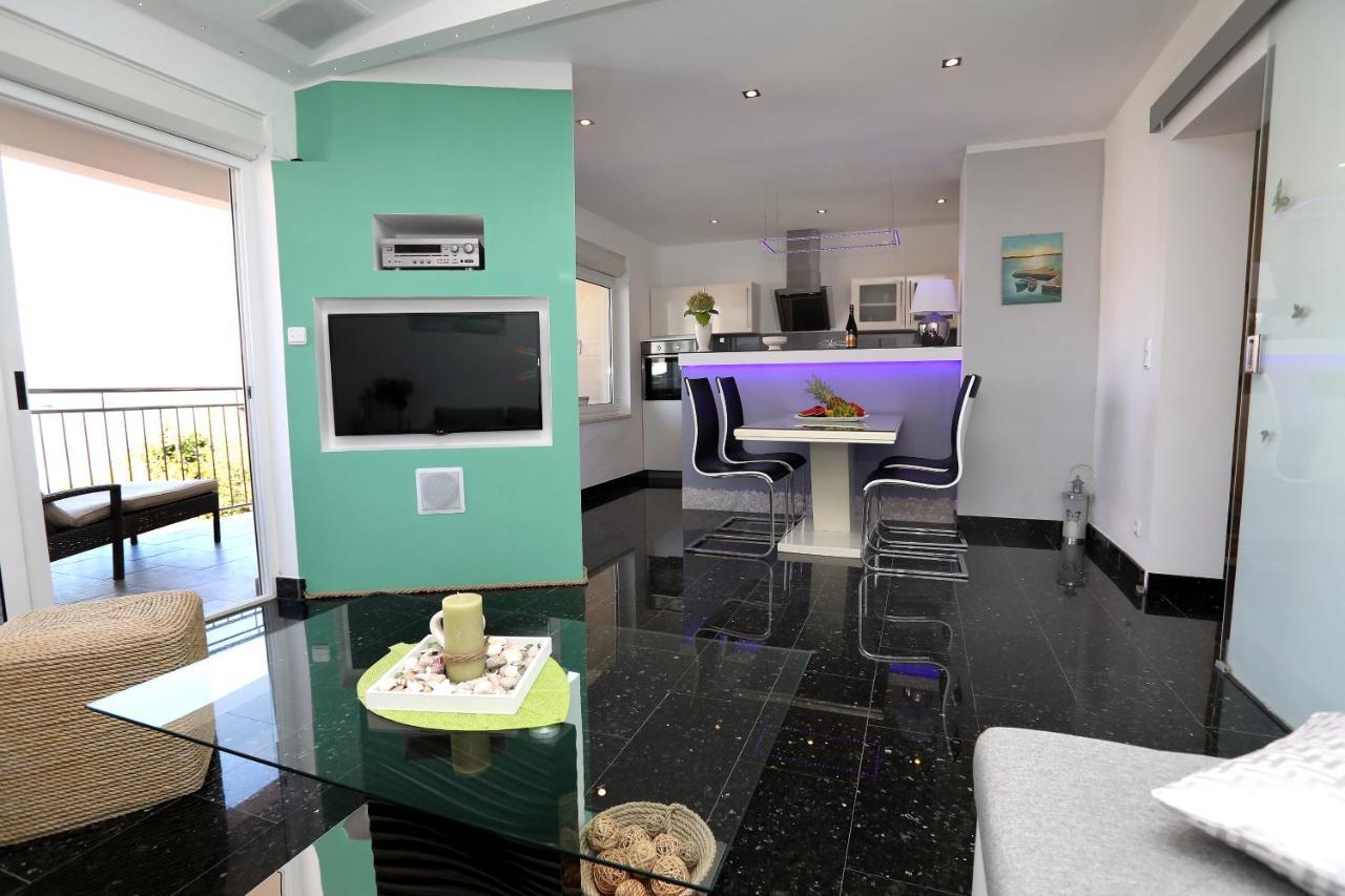 Apartments Vida Трогір Екстер'єр фото