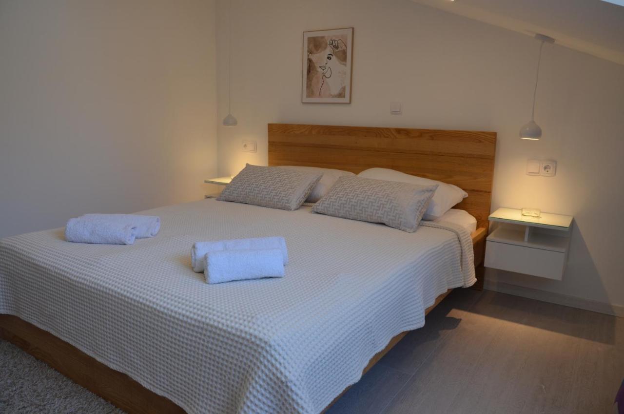 Apartments Vida Трогір Екстер'єр фото