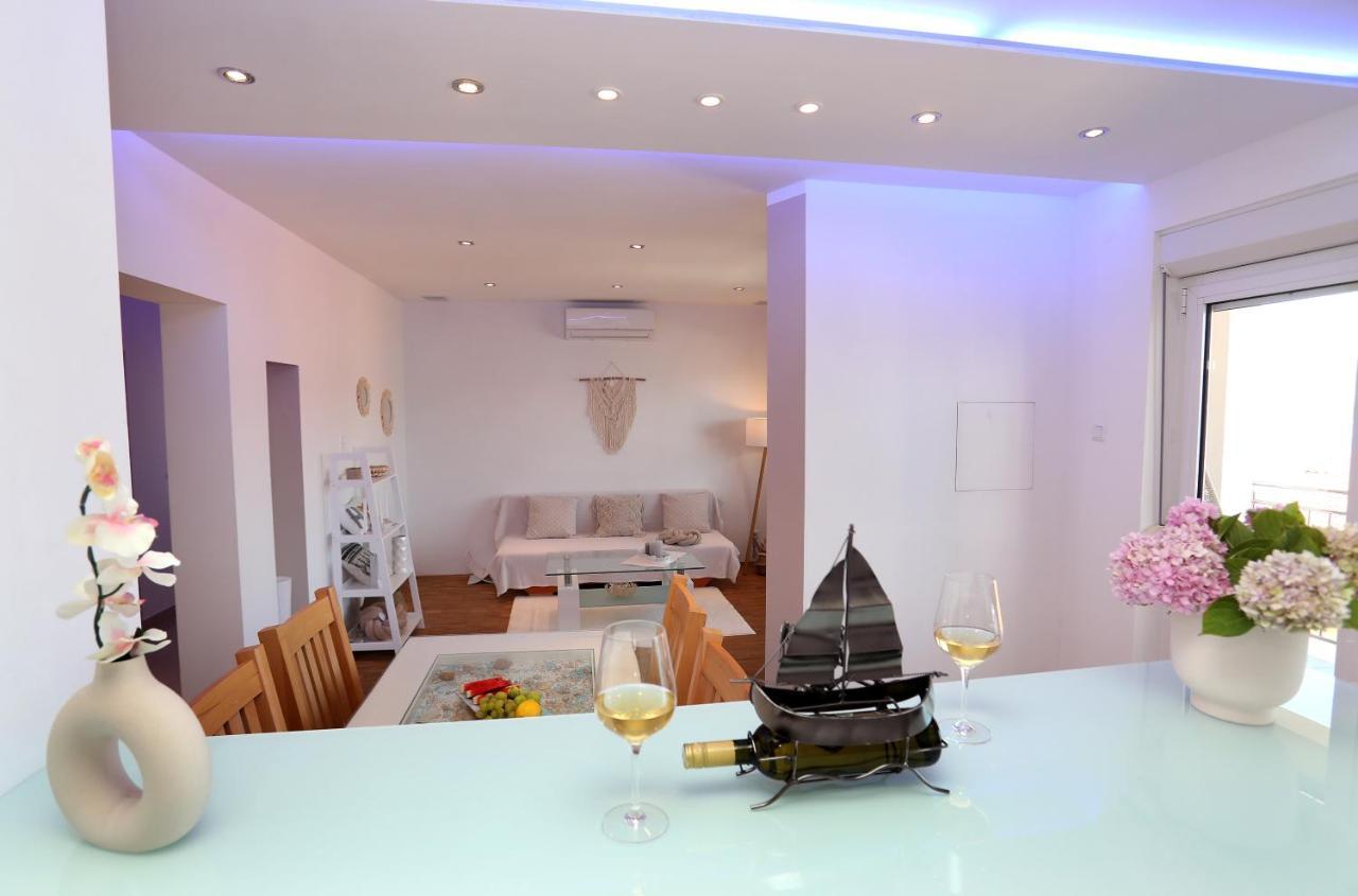 Apartments Vida Трогір Екстер'єр фото