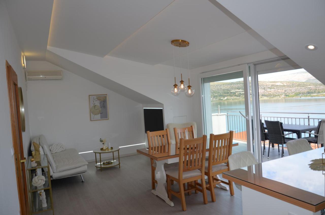 Apartments Vida Трогір Екстер'єр фото