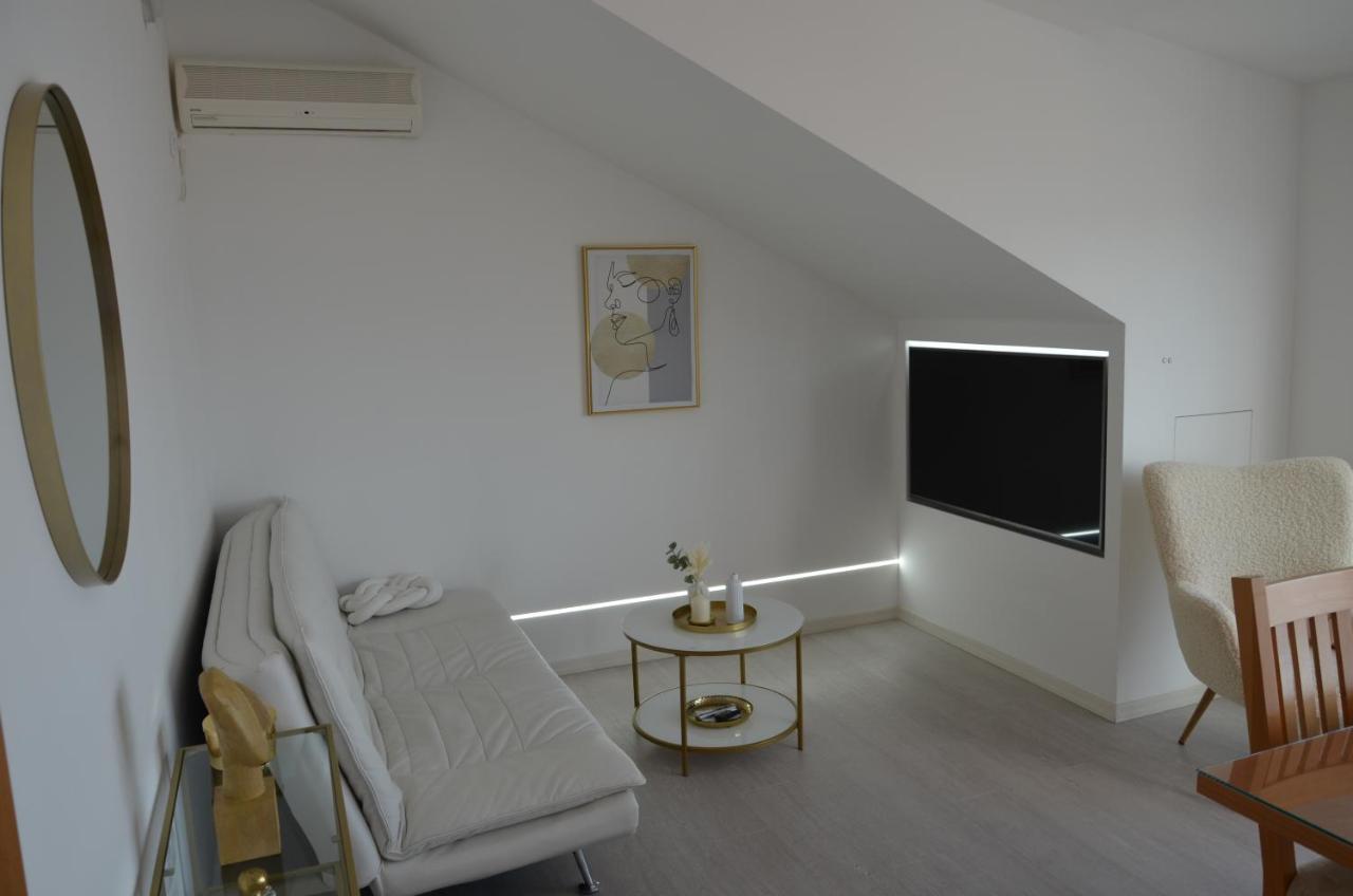 Apartments Vida Трогір Екстер'єр фото